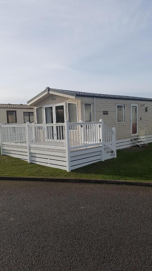 Rick'S Retreat Static Caravan Near The Beach With Free Wifi ロジーマス エクステリア 写真